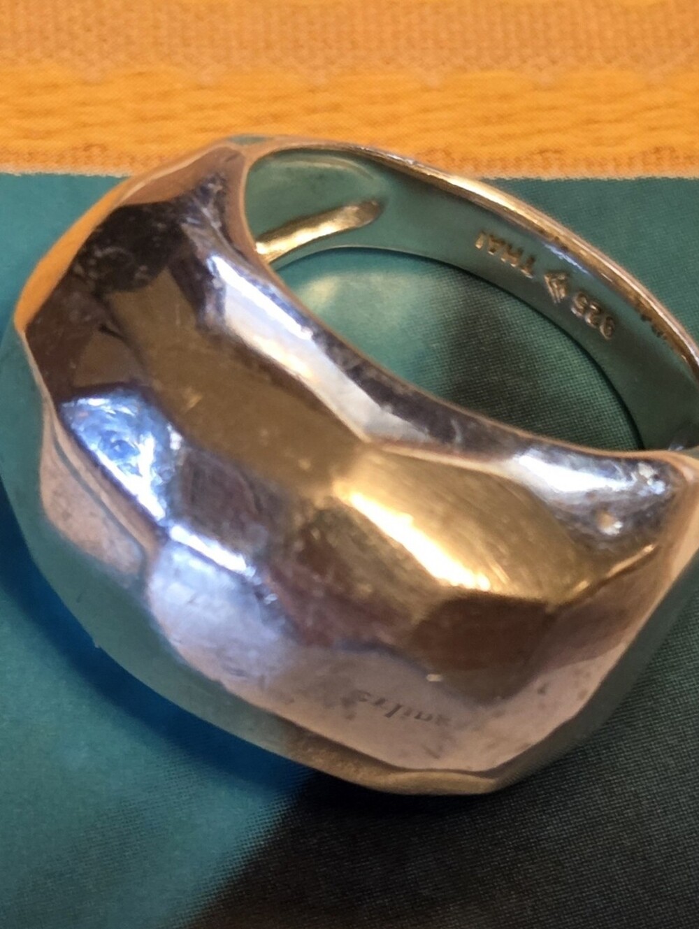 Sipada Sterling Silver Hammered Ring
